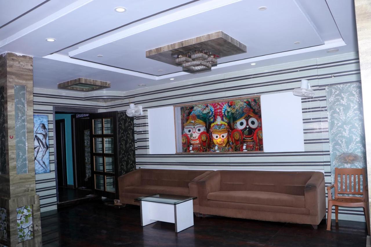 Gadadhar Resort Puri Buitenkant foto