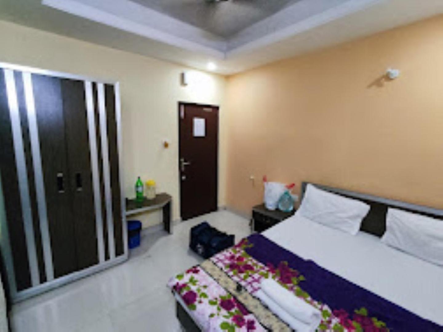 Gadadhar Resort Puri Buitenkant foto