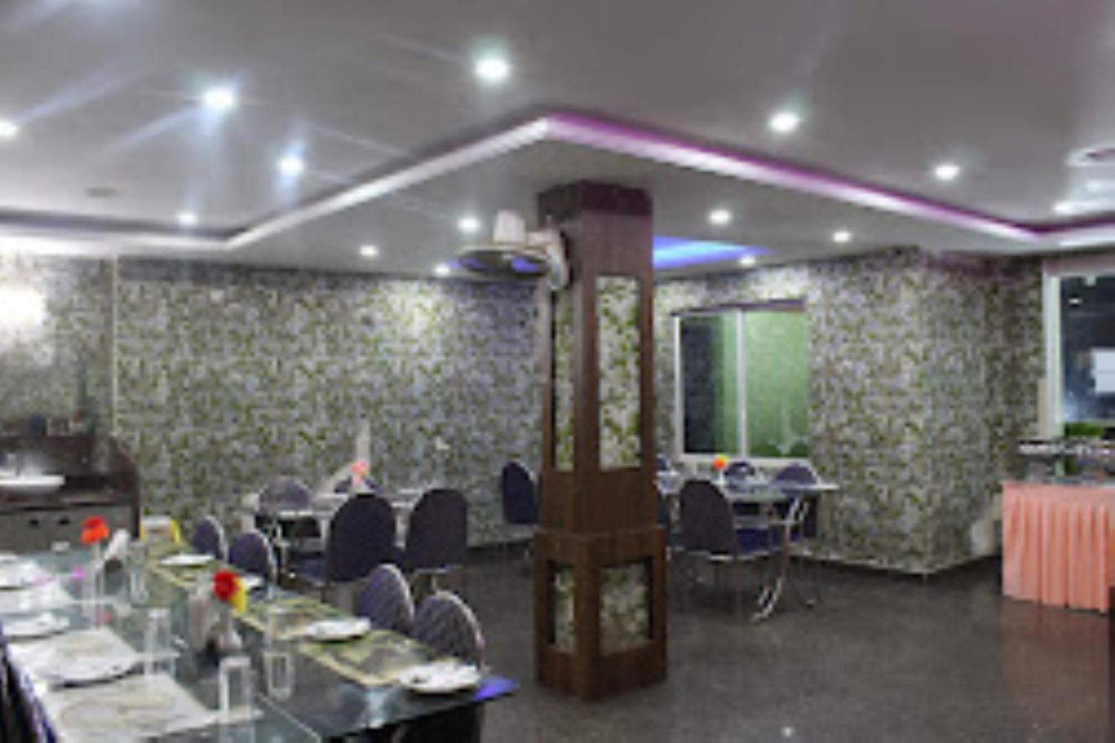 Gadadhar Resort Puri Buitenkant foto