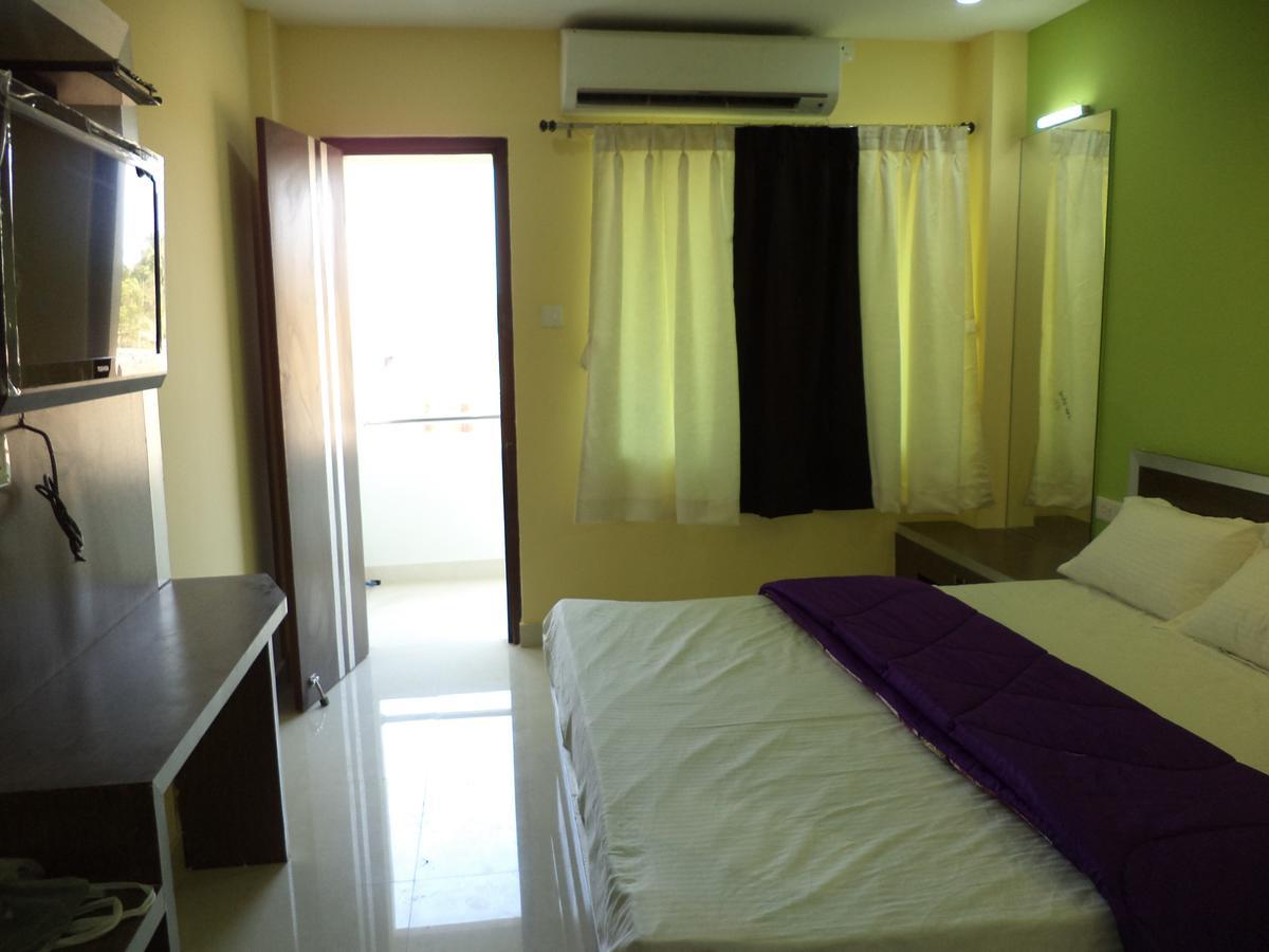 Gadadhar Resort Puri Buitenkant foto